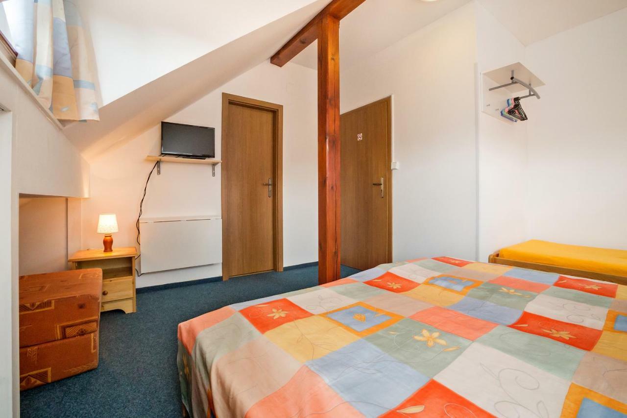Oto Apartment